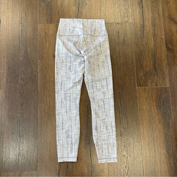 Soulcycle lululemon Wunder Under HR Tight 25" *Jacquard SZ 4 - Picture 4 of 8